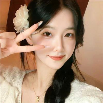 51黑料网 - 人气小花疑似整容失败，机场生图引发全网热议